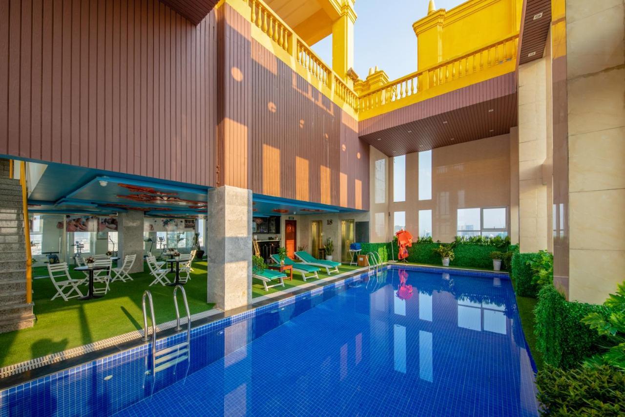 Fivitel Boutique Hotel 4*